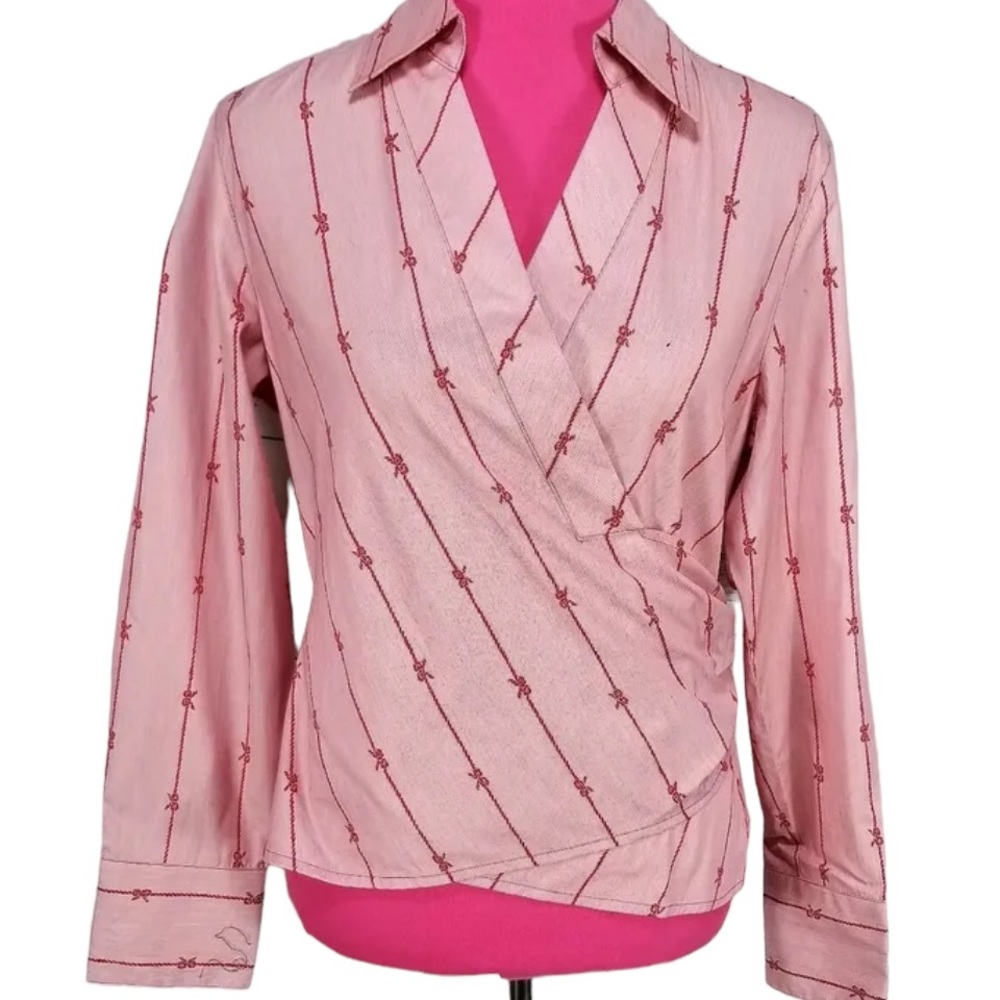 Talbots wrap Size 8 Blouse Woman’s Red V-Neck Collar Ribbon Pattern